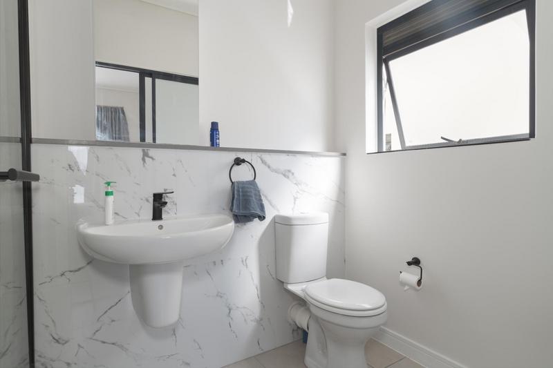 1 Bedroom Property for Sale in The Huntsman Western Cape